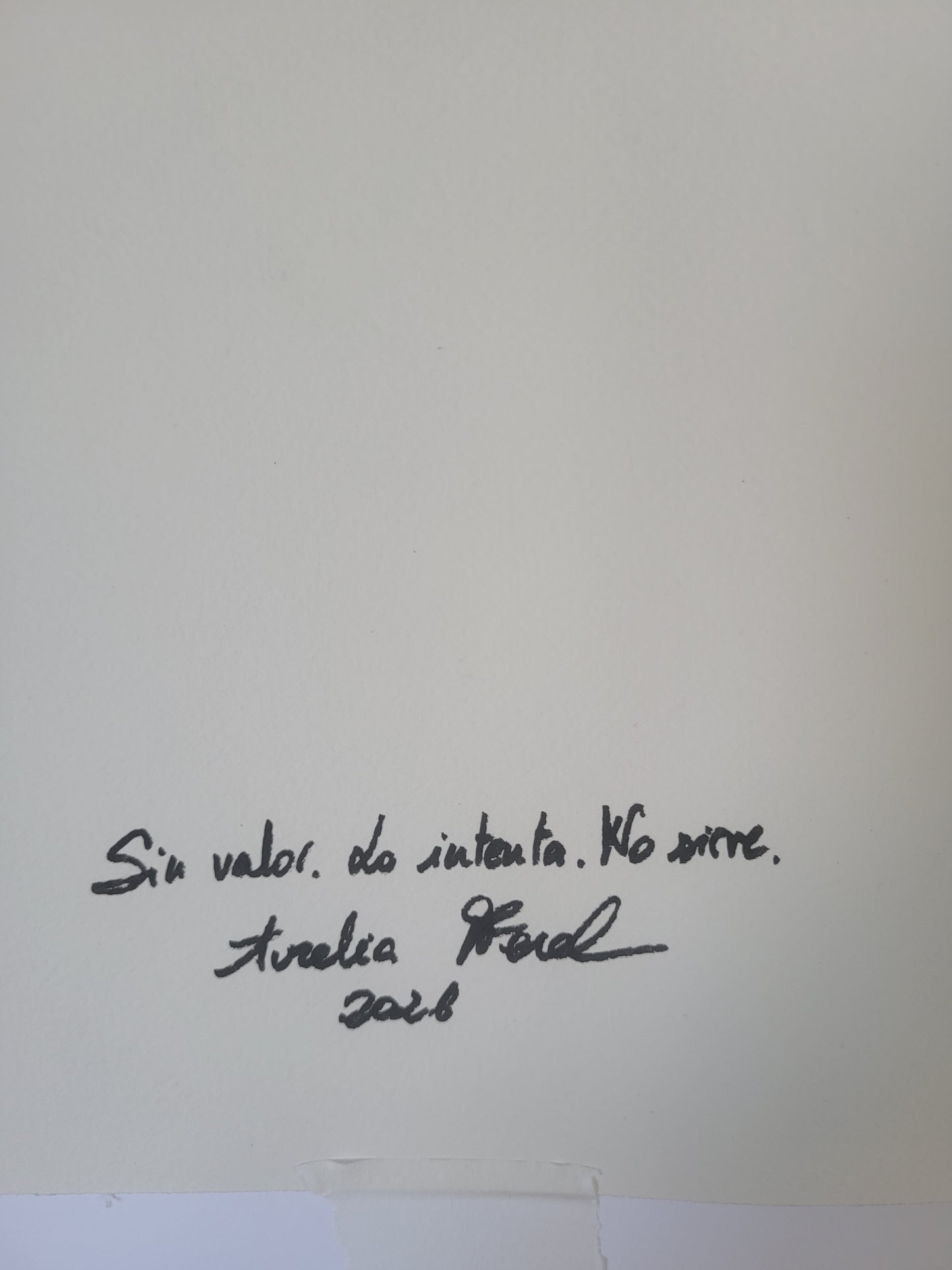 Sin valor. Lo intenta. No sirve. Original