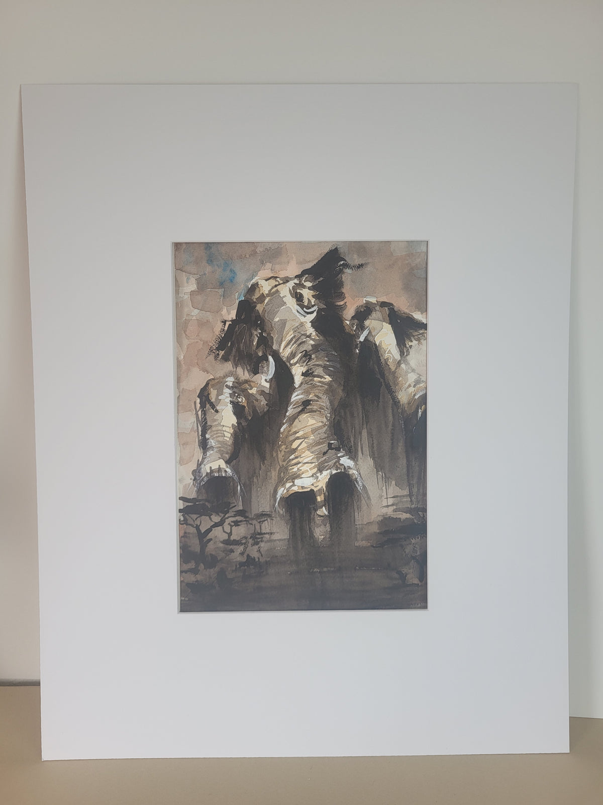 Elefante. No te persigue. Por eso no puedes huir. Original.