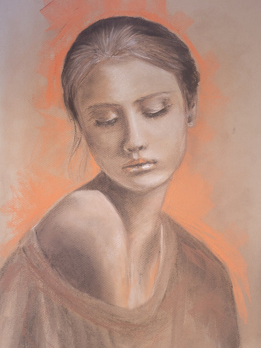 Mujer con mirada baja. Original disponible · pieza única.